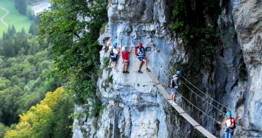 Trottinettes Électrique Rafting Canyoning Onewheel Tour Samoëns