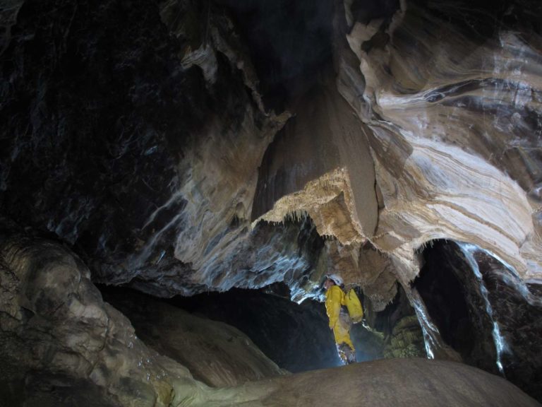 Efat Scoot – Rafting – Canyoning – Via ferrata Samoëns