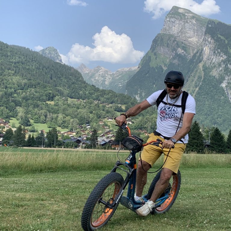 Trottinettes Électrique Rafting Canyoning Onewheel Tour Samoëns